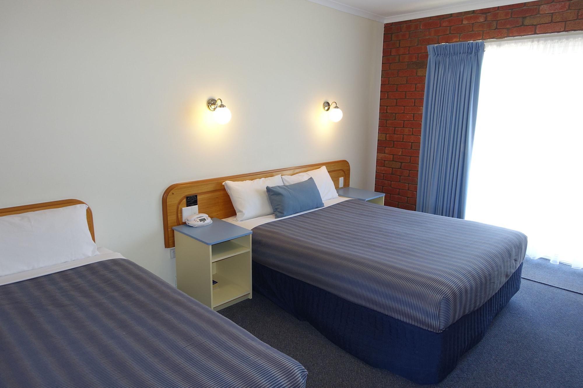 Torquay Tropicana Motel Екстер'єр фото