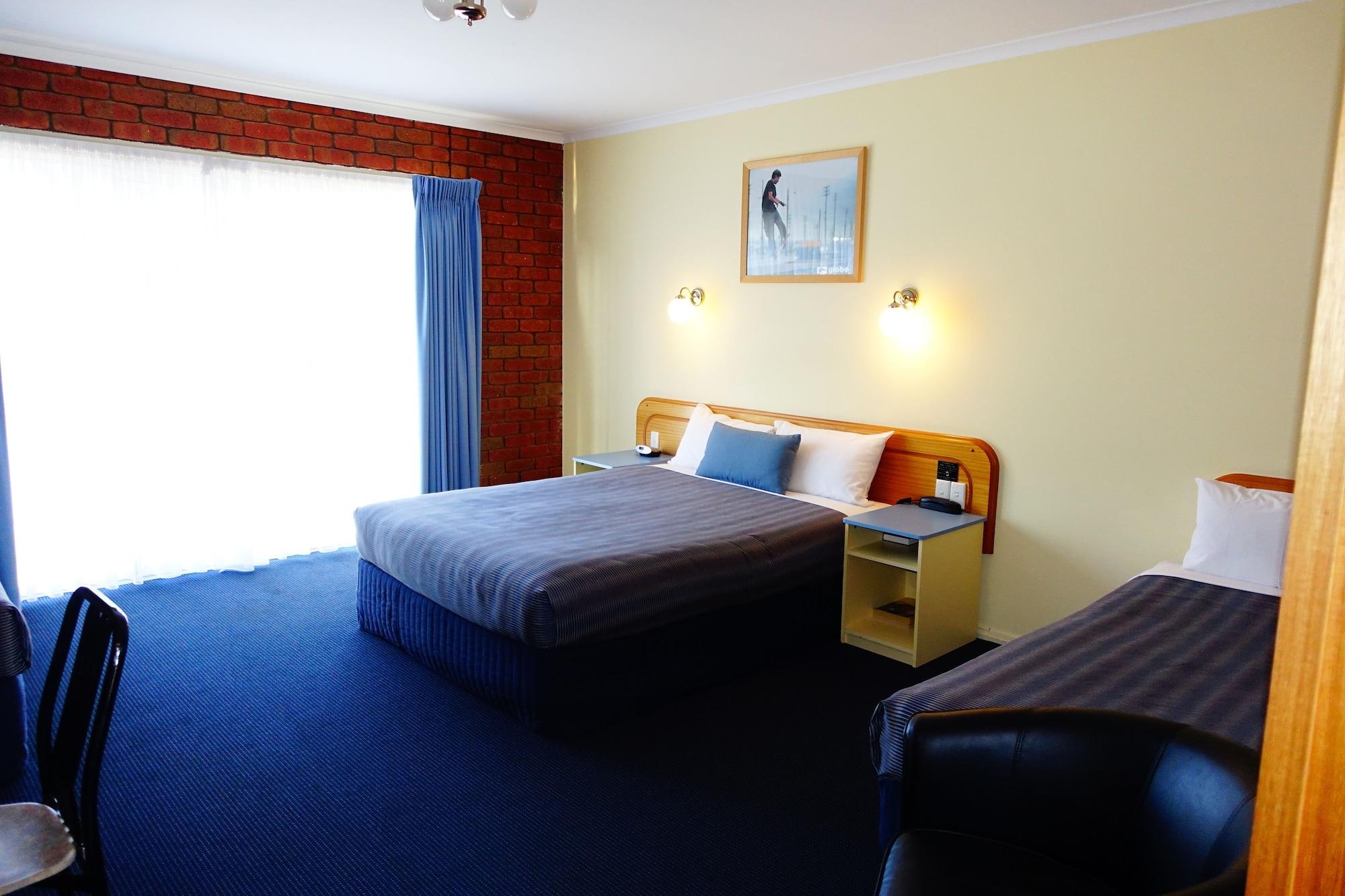 Torquay Tropicana Motel Екстер'єр фото