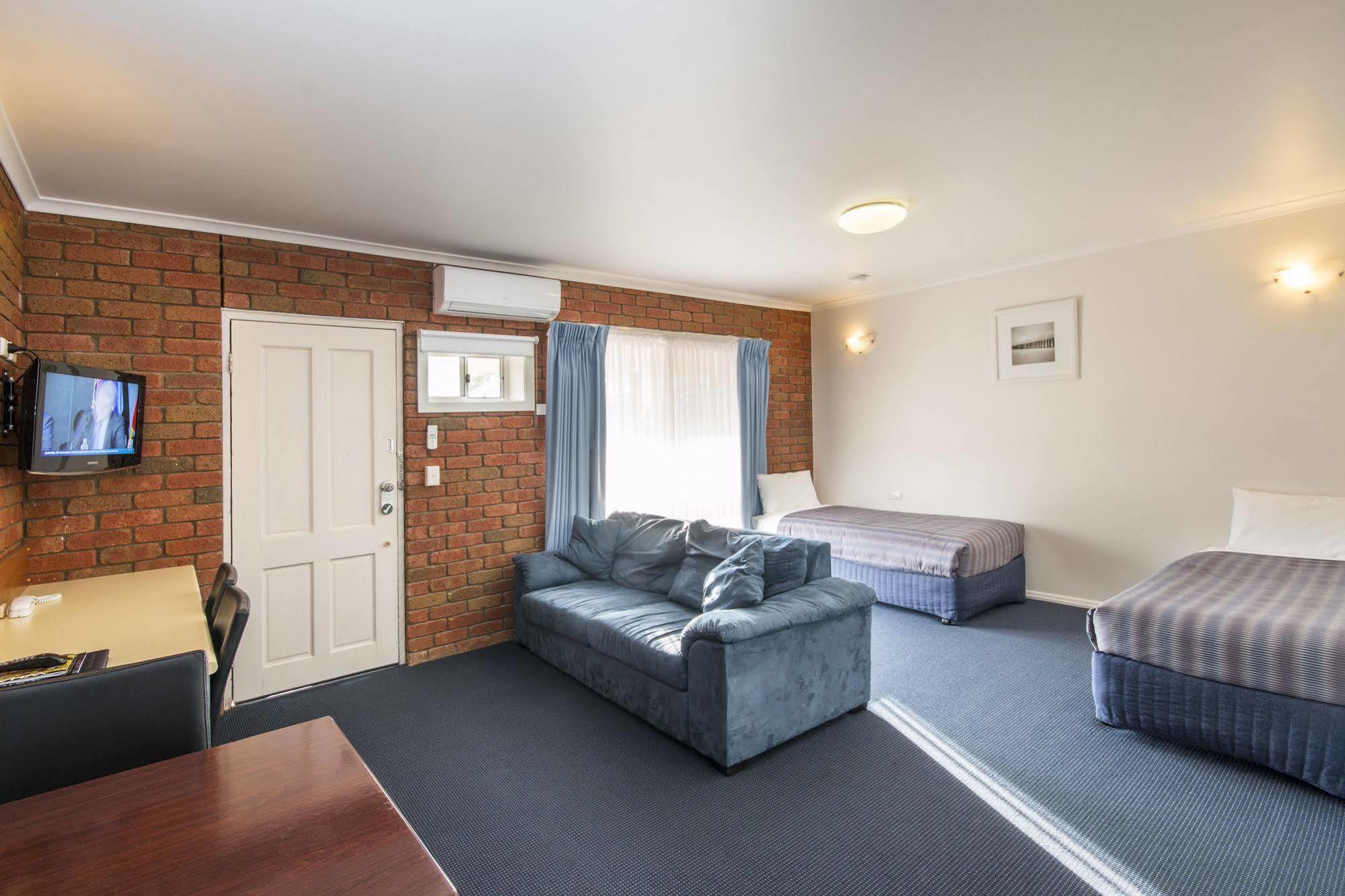 Torquay Tropicana Motel Екстер'єр фото