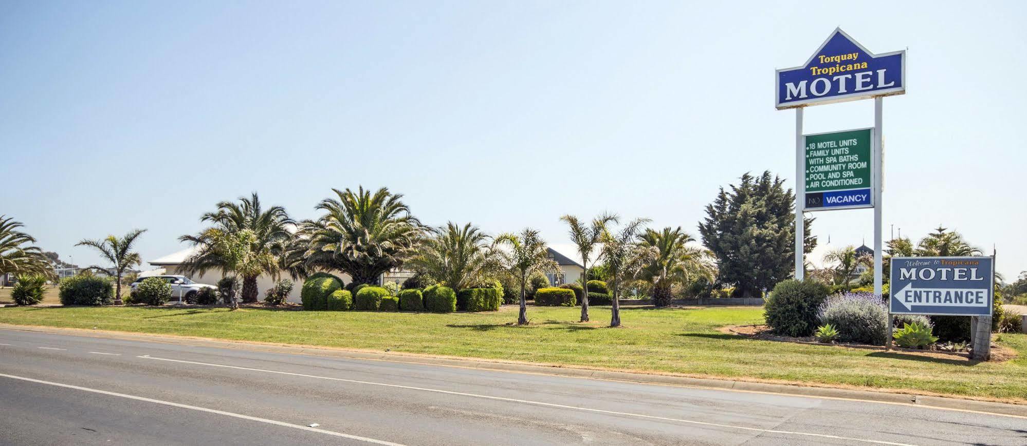 Torquay Tropicana Motel Екстер'єр фото