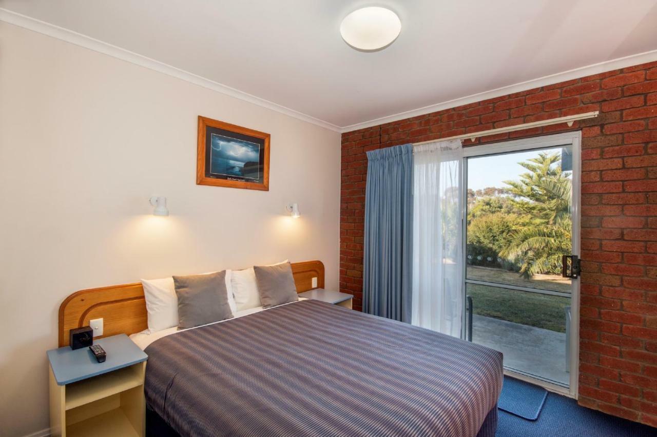 Torquay Tropicana Motel Екстер'єр фото